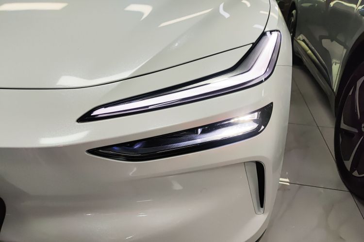 2025 image de voiture #23
