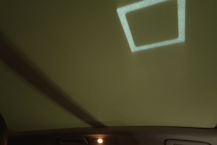 Volkswagen Touareg 2015 car image #23