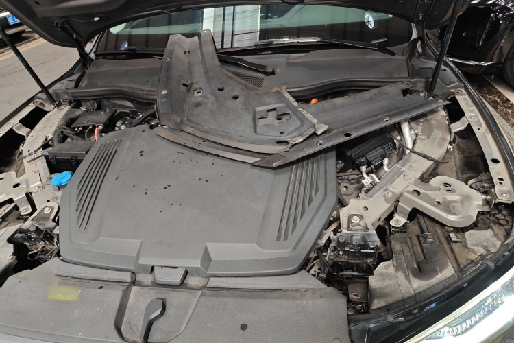 Audi e-tron (Imported) 2020 car image #23