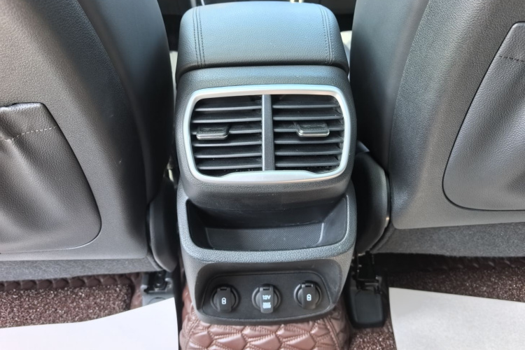 Neta S Shooting Brake 2019 image de voiture #23