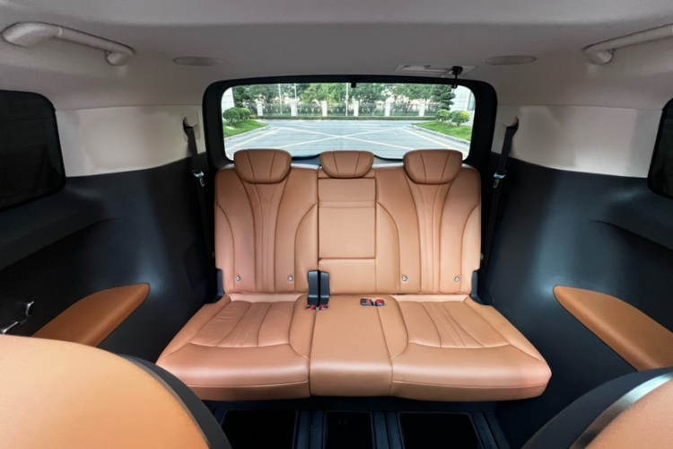 HongQi HQ9 PHEV 2024 car image #23