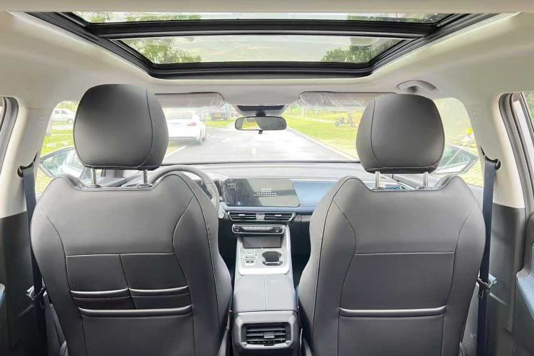 GAC Trumpchi GS3 2025 #23 GAC Trumpchi GS3 2025 car image #23
