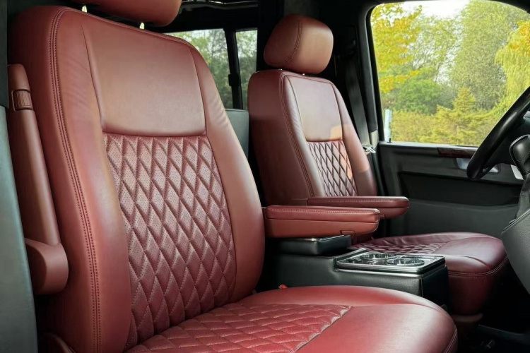 Volkswagen Caravelle 2017 car image #23