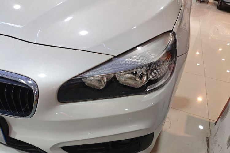 BMW 2 Series Tourer (Imported) 2015 #23 BMW 2 Series Tourer (Imported) 2015 car image #23