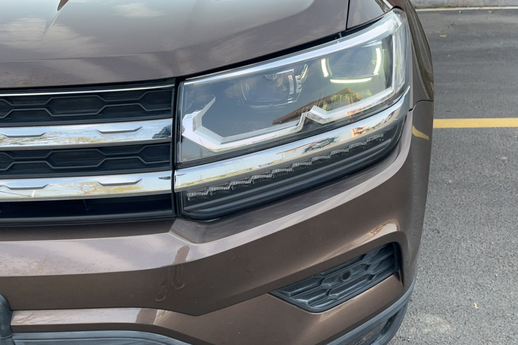 Volkswagen Tharu 2019 image de voiture #23