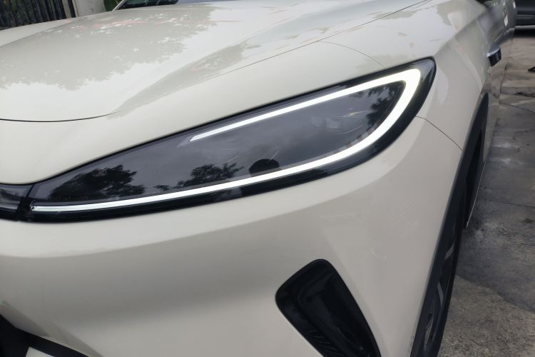 BYD Sea Lion 05 EV 2025 #23 BYD Sea Lion 05 EV 2025 car image #23