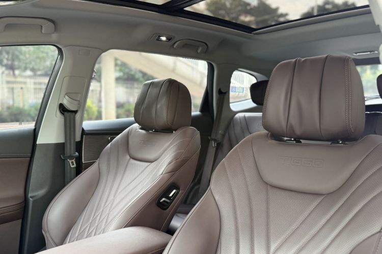 Chery Tiggo 8 Plus 2023 image de voiture #23