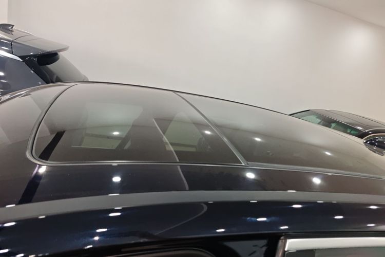 BMW iX3 2024 car image #23