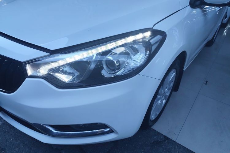 Kia K3 2015 #23 Kia K3 2015 car image #23