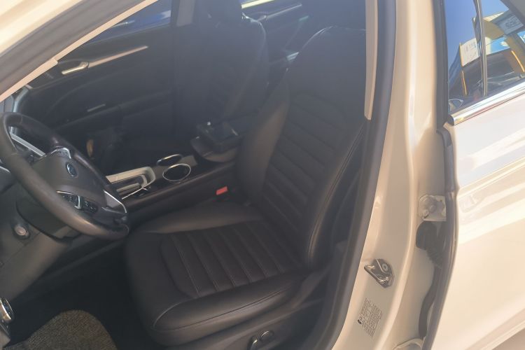 福特 蒙迪欧 2015 汽车图片 #23