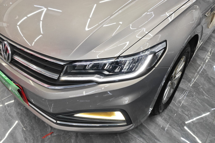 Volkswagen Bora 2019 car image #23