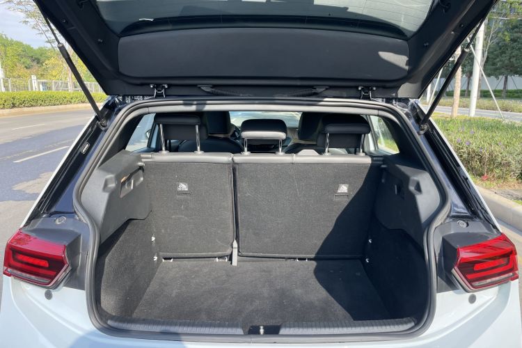 Volkswagen ID.3 2022 #23 Volkswagen ID.3 2022 car image #23