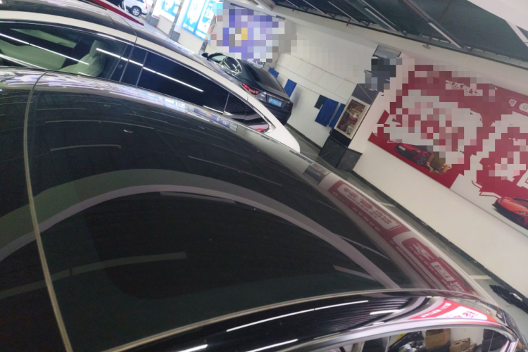 Tesla Model Y 2022 car image #23
