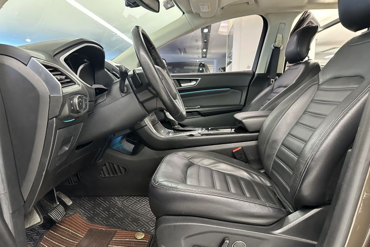 Ford Edge 2017 صورة سيارة #23