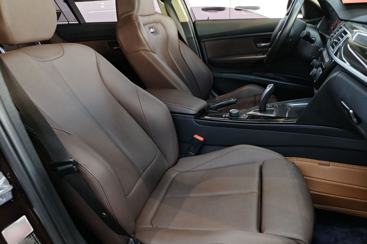 BMW 3 Series 2017 #23 BMW 3 Series 2017 car image #23