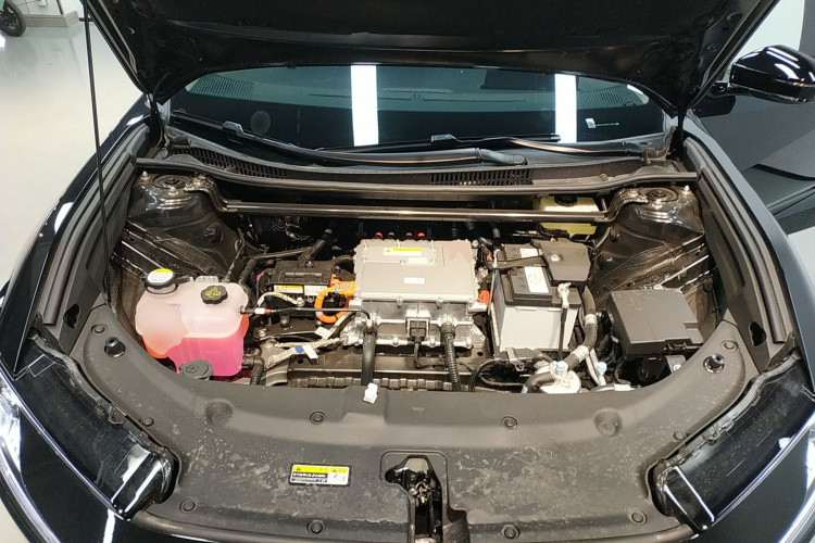 Toyota bZ5 2025 car image #23