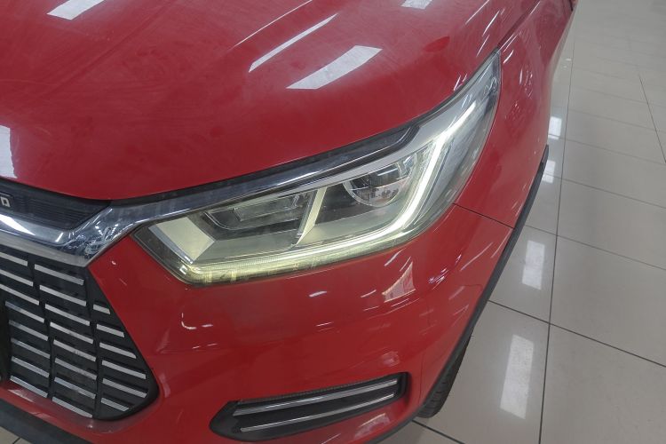 BYD Yuan New Energy 2018 car image #23