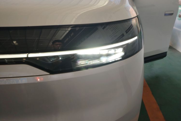 Zeekr MIX 2024 صورة سيارة #23