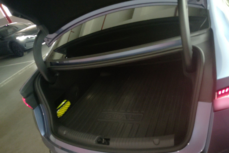 BYD Seal 2024 изображение автомобиля #23