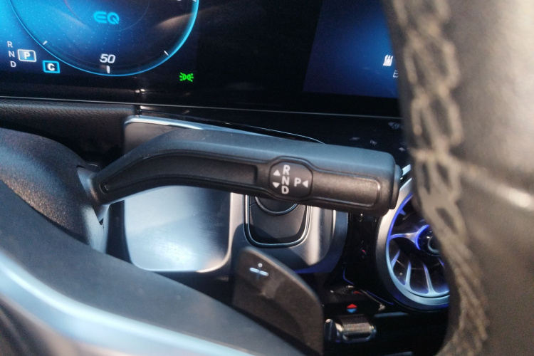 Mercedes-Benz EQB Class 2024 #23 Mercedes-Benz EQB Class 2024 car image #23