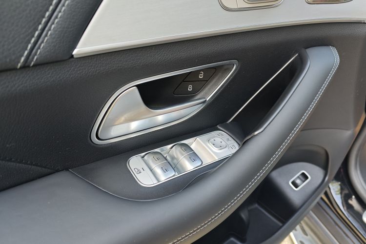 Mercedes-Benz GLE AMG 2024 #23 Mercedes-Benz GLE AMG 2024 изображение автомобиля #23