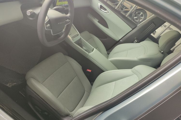 Roewe D6 2025 car image #23