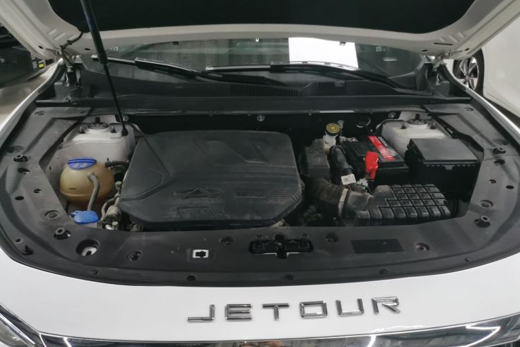 X70 PLUS 2022 car image #23