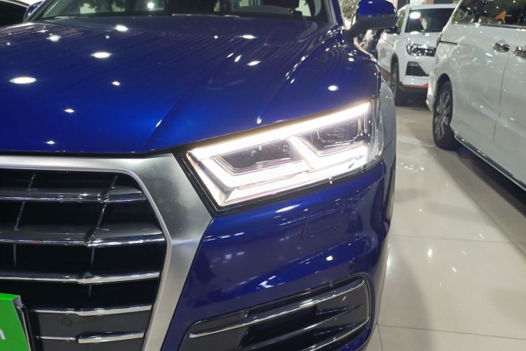 Audi Q5L 2019 car image #23