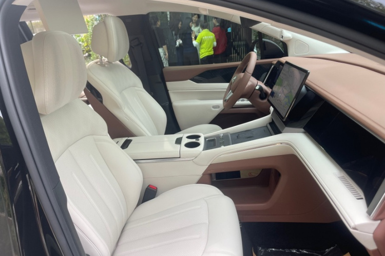 BYD Xia 2024 immagine di auto #23