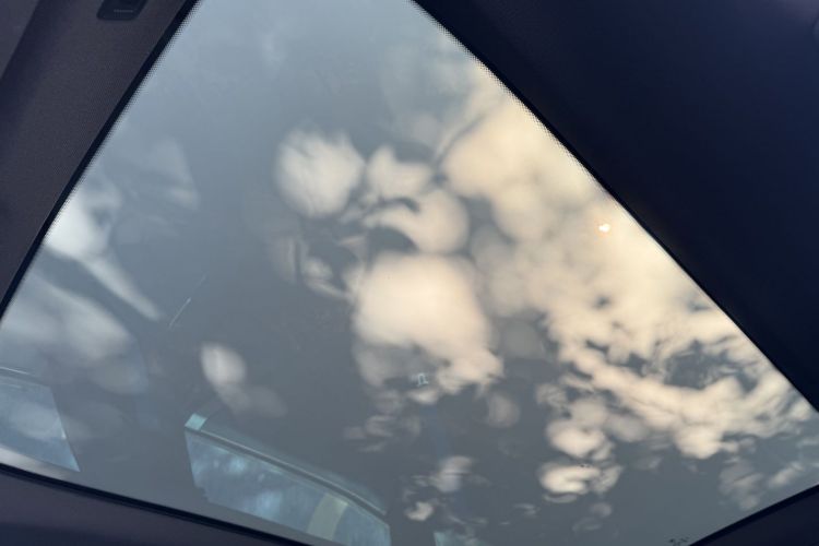 BMW iX M60 2022 #23 BMW iX M60 2022 car image #23