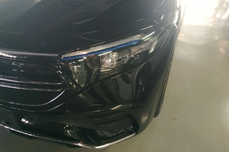 Mercedes-Benz EQB Class 2023 #23 Mercedes-Benz EQB Class 2023 car image #23