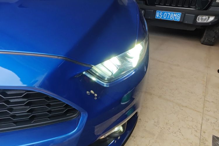 Ford Mustang 2018 car image #23