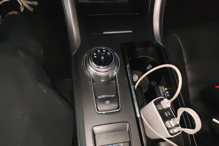 Ford Mondeo 2017 car image #23