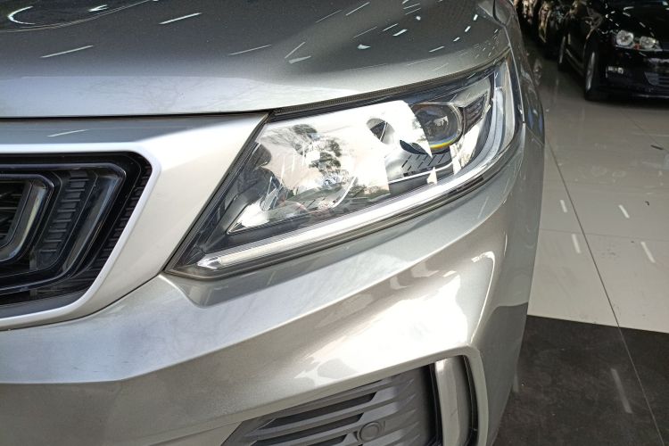 GEELY Vision X6 2020 car image #23