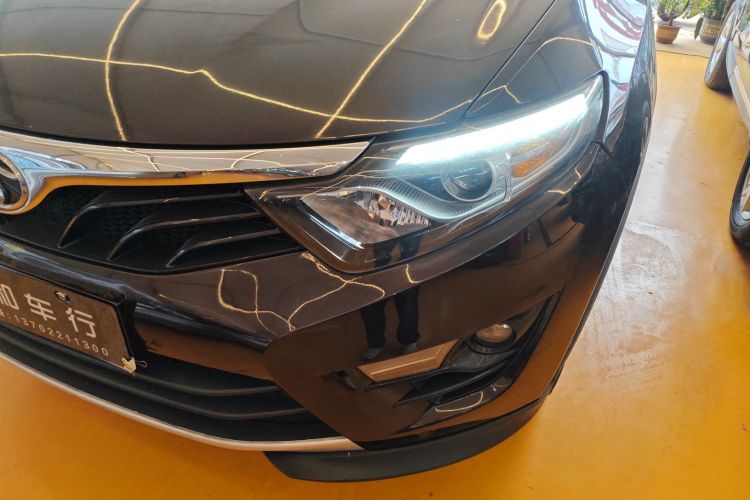 Soueast DX7 2017 car image #23