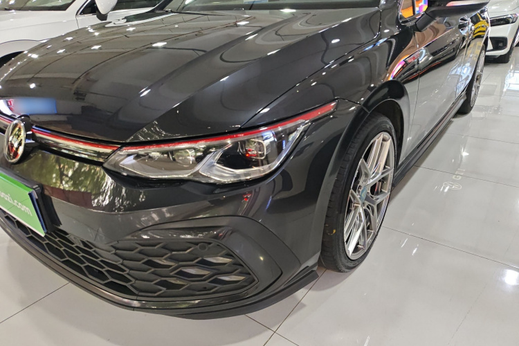 Volkswagen GolfGTI 2022 car image #23