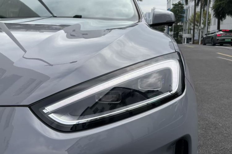 2024 car image #23