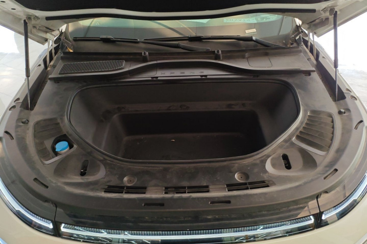 Xpeng G9 2022 #23 Xpeng G9 2022 immagine di auto #23