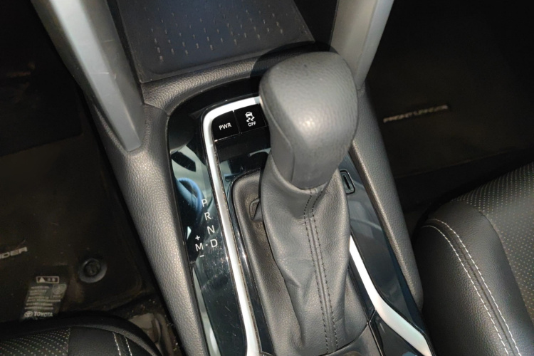 Toyota Frontlander 2022 #23 Toyota Frontlander 2022 immagine di auto #23