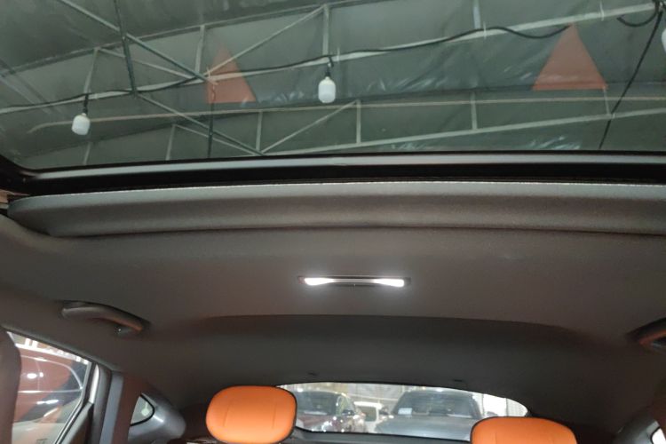 Changan UNI-V iDD 2023 car image #23