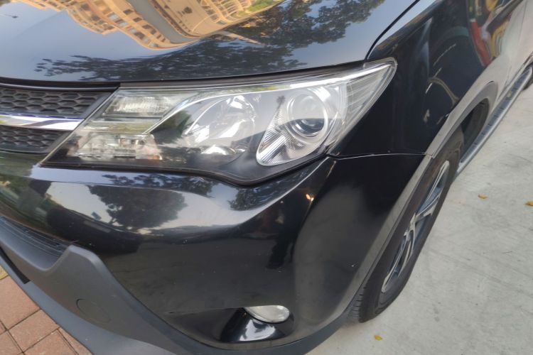 Toyota RAV4 2015 #23 Toyota RAV4 2015 car image #23