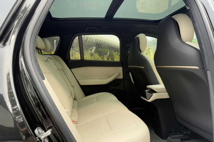 NIO ES6 2024 image de voiture #23