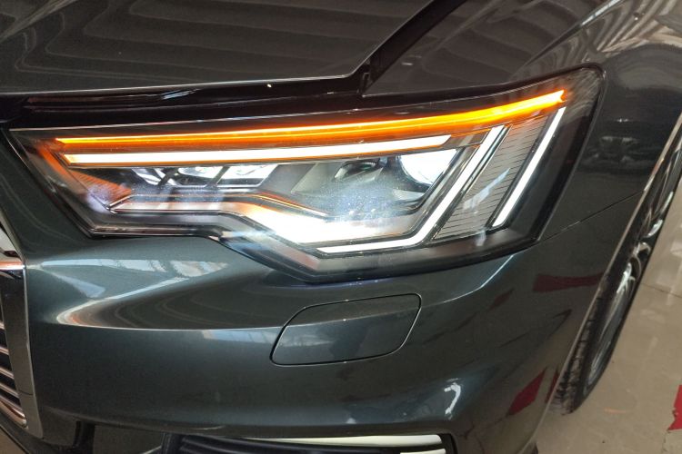 Audi A6L New Energy 2020 car image #23