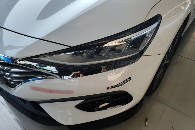 Hyundai Lafesta 2021 car image #23