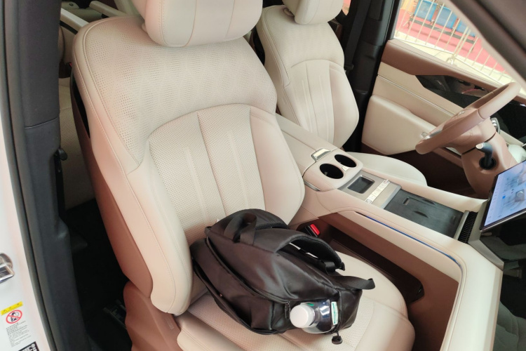 BYD Xia 2024 صورة سيارة #23