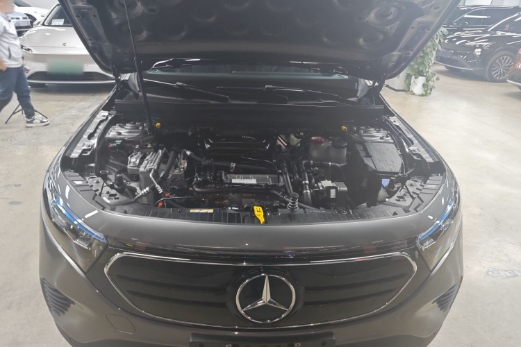 Mercedes-Benz EQB Class 2022 #23 Mercedes-Benz EQB Class 2022 car image #23