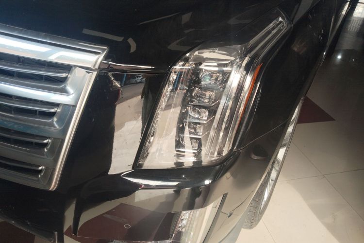 凯迪拉克 凯雷德ESCALADE 2019 汽车图片 #23