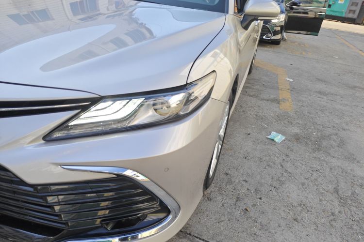 Toyota Camry 2022 immagine di auto #23