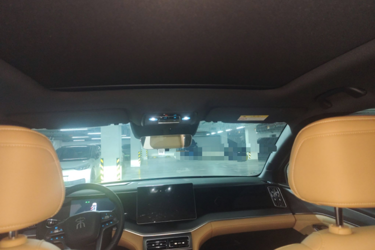 BYD SongL DM-i 2025 #23 BYD SongL DM-i 2025 car image #23