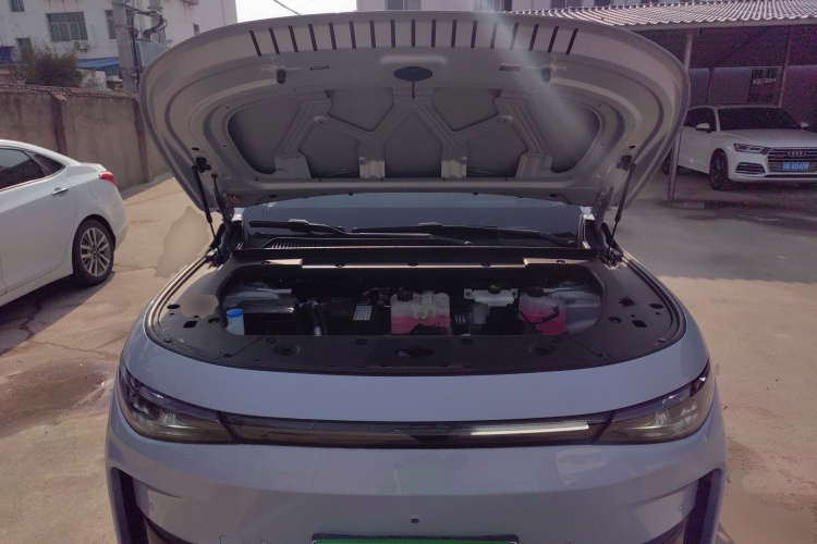 Leapmotor C16 2025 car image #23